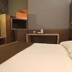 メトロ ホテル ミラノ