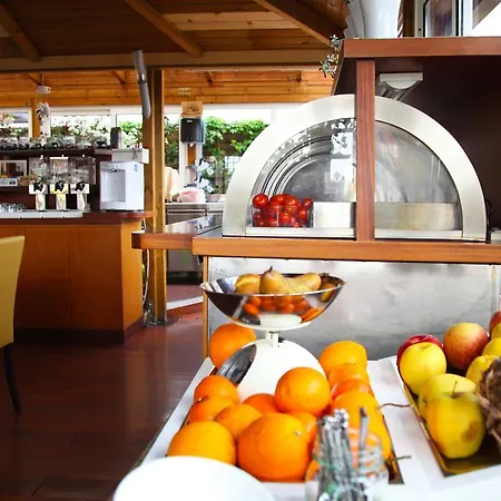 Hotel Metro 3*