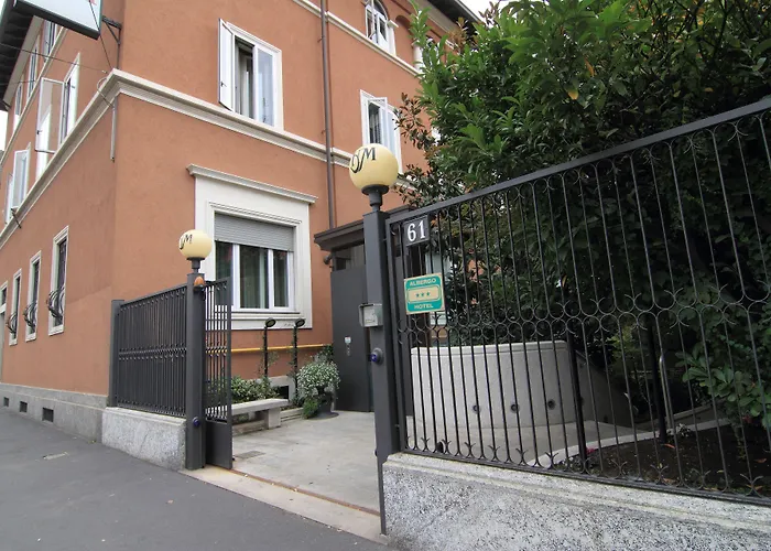 ホテル メトロ 3*