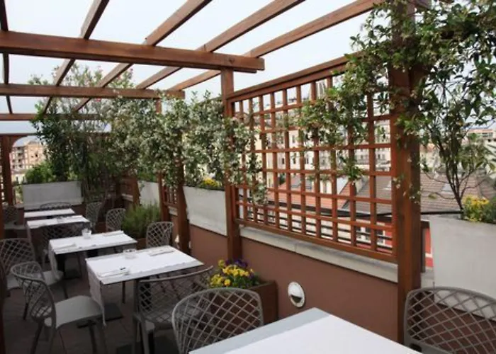 メトロ ホテル 3*